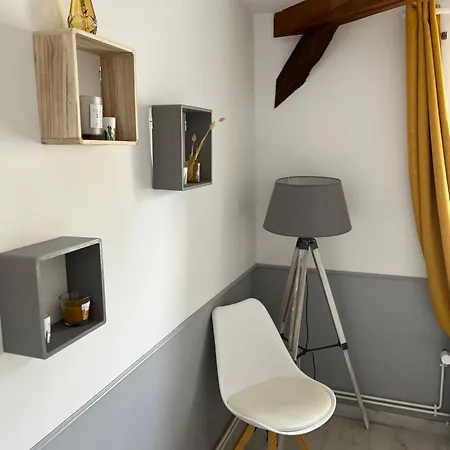 2 Chambres, 4 A 6 Voyageurs En Centre Ville, A 5 Mins Du Zoo *