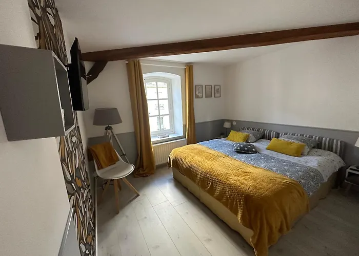 2 Chambres, 4 A 6 Voyageurs En Centre Ville, à 5 Mins Du Zoo Maison d'hôtes