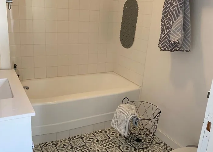 Maison d'hôtes 2 Chambres, 4 A 6 Voyageurs En Centre Ville, à 5 Mins Du Zoo