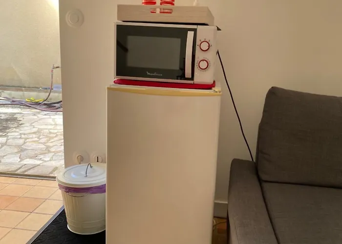 2 Chambres, 4 A 6 Voyageurs En Centre Ville, à 5 Mins Du Zoo La Flèche